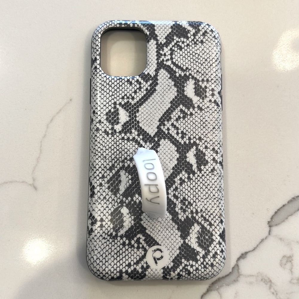 iPhone 11 loopy case